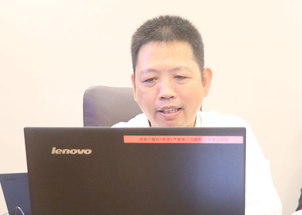 1668591748418796YgJv.jpg 管東輝.JPG