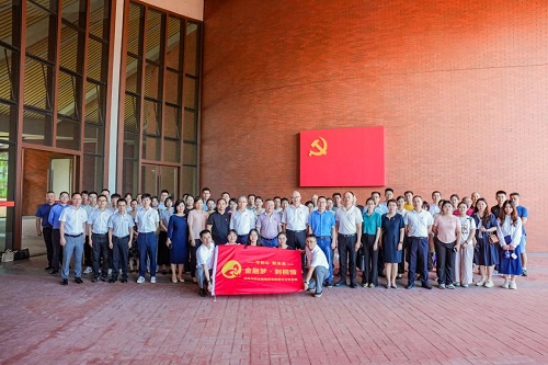 1721028356139546hiT1.jpg c20e69af2rcb54c298eb235c247a340a.jpg